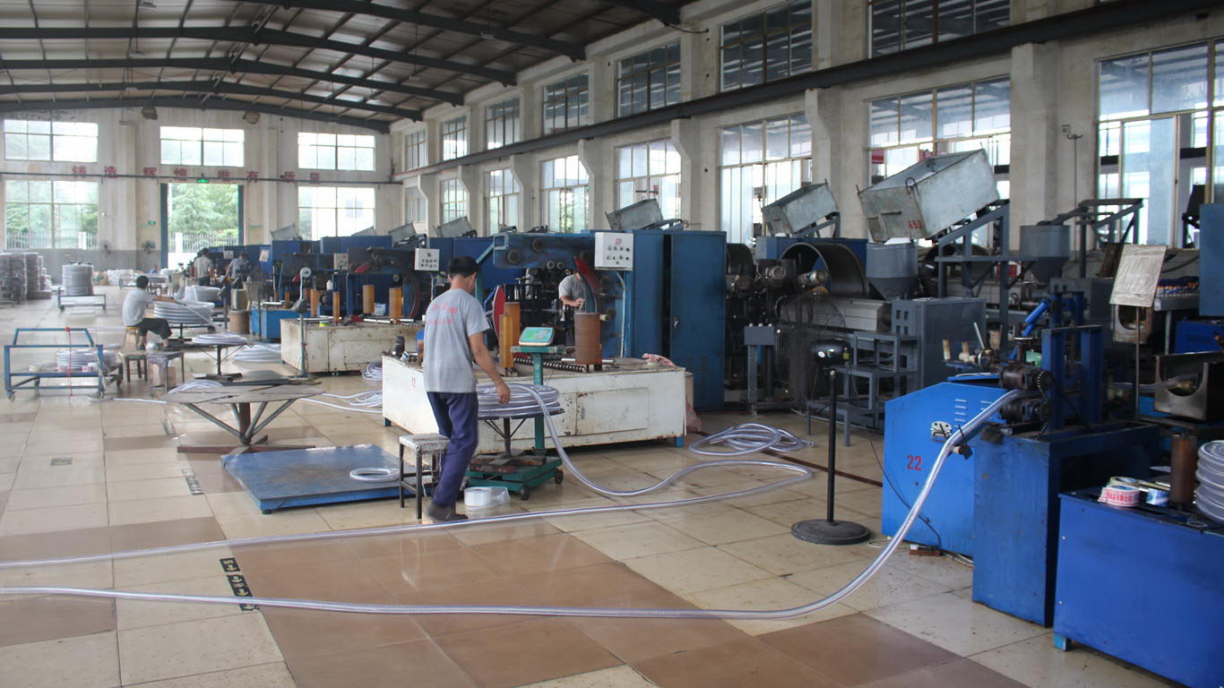 Steel tube workshop